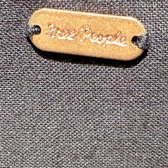 FREE PEOPLE MARBELLA CONVERTIBLE BELT BAG NWT - Picture 14 of 15